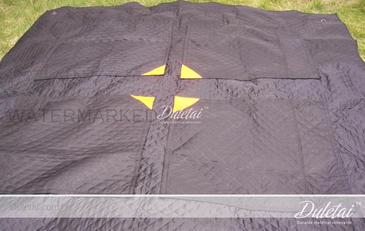 ice fishing shelter fabric Large ice fishing tent mat use for winter fishing