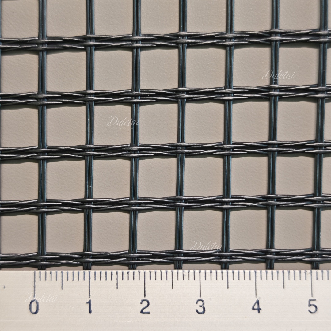 IMG_20251225_131319 PVC extrusion coated polyester mesh