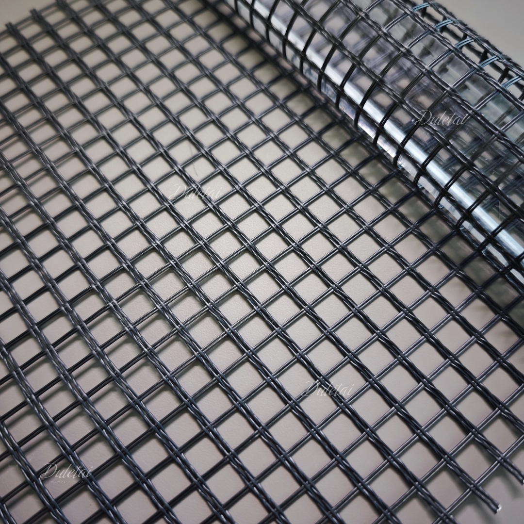 IMG_20251225_131517 PVC extrusion coated polyester mesh