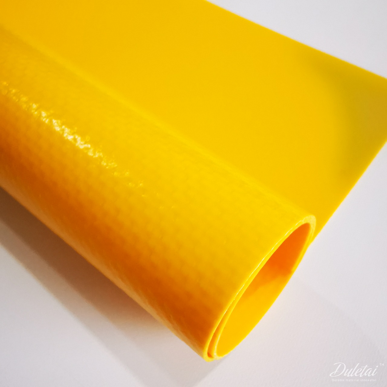 DLT-5152 reinforced PVC lifting tarp fabric Yellow reinforced PVC lifting tarp fabric DLT-5152, 680gsm / 20oz per square yard