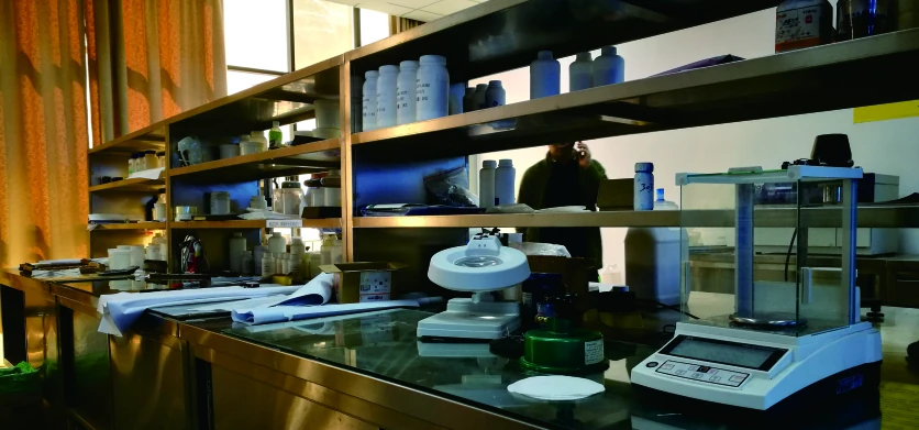 Chemical analysis equipment