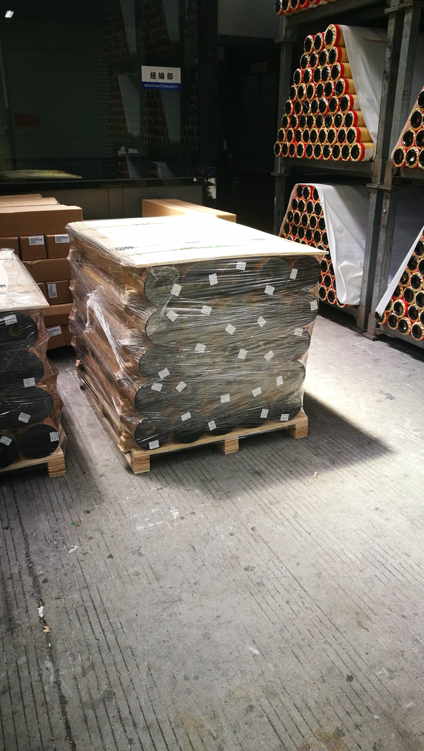Pallet packing