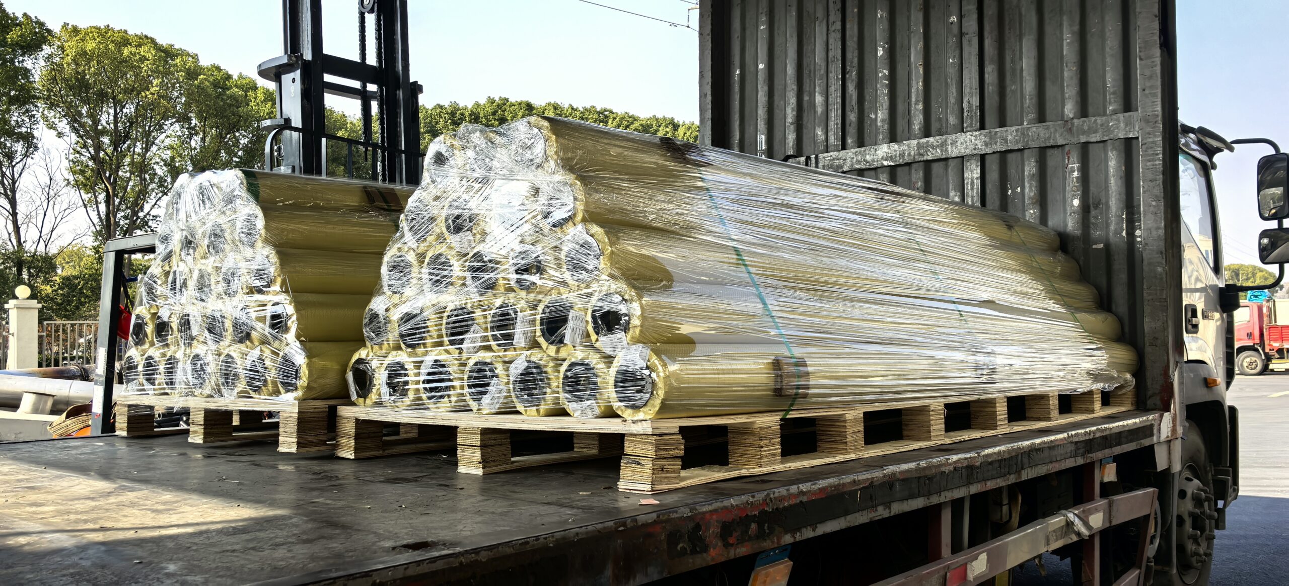 Palletized rolls